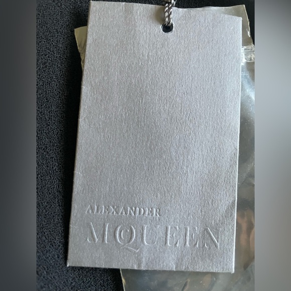 Alexander McQueen Black Virgin Wool Pencil Skirt NWT IT 38 / US 2 MSRP $650 - Picture 5 of 16